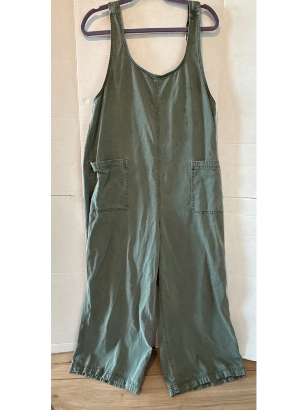 Lou & Grey Green Wide-Leg Overalls Jumpsuit Size L